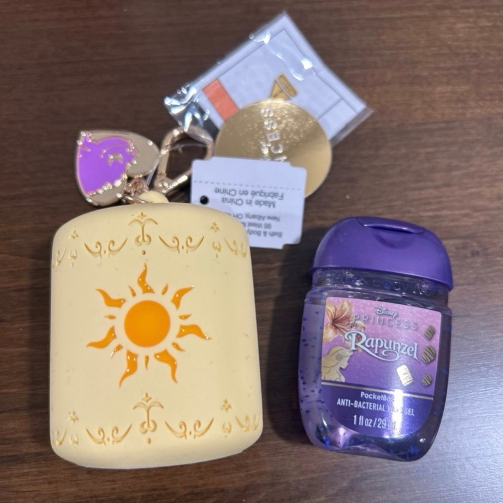 Bath & Body Works Rapunzel Light-up Lantern PocketBac Holder and Sanitizer!